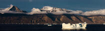 © Philip Plisson / Plisson La Trinité / AA38631 Sur la côte ouest du Groenland - Nos reportages photos - Panoramique horizontal