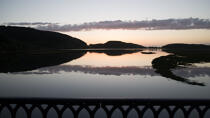© Philip Plisson / Plisson La Trinité / AA38763 Loch Crinan - Nos reportages photos - Mer calme