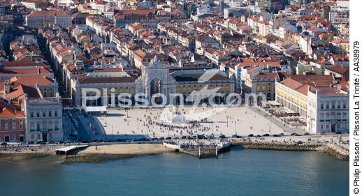 Lisbonne - © Philip Plisson / Plisson La Trinité / AA38979 - Nos reportages photos - Ville [Por]