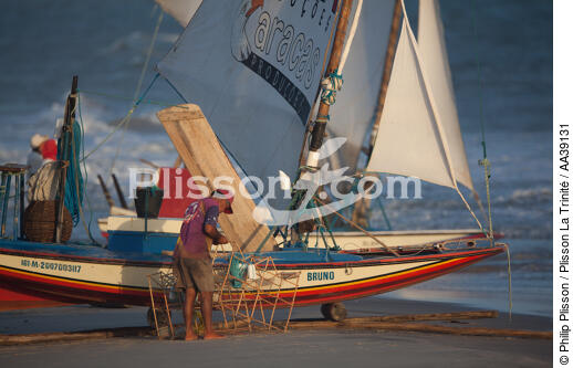 Jangaderos - © Philip Plisson / Plisson La Trinité / AA39131 - Photo Galleries - Fishermen of the world