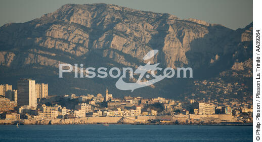 Marseille - © Philip Plisson / Plisson La Trinité / AA39264 - Nos reportages photos - France