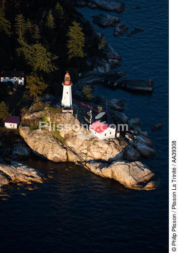 Vancouver - © Philip Plisson / Plisson La Trinité / AA39308 - Nos reportages photos - Signalisation maritime