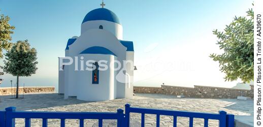The Cyclades on the Aegean Sea - © Philip Plisson / Plisson La Trinité / AA39670 - Photo Galleries - Religious monument