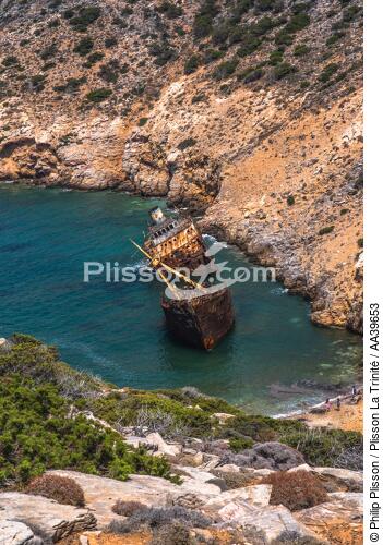 Les Cyclades sur la Mer Egée - © Philip Plisson / Plisson La Trinité / AA39653 - Nos reportages photos - Philip Plisson