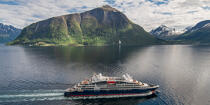 The liner Le Lapérouse in Norwegian waters © Philip Plisson / Plisson La Trinité / AA39578 - Photo Galleries - Cruise
