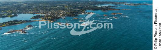 Roscoff dans le Finistère - © Philip Plisson / Plisson La Trinité / AA39638 - Nos reportages photos - Vue non aérienne