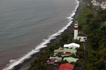 Le phare de Bel Air à Sainte-Suzanne sur l'île de la Réunion © Philip Plisson / Plisson La Trinité / AA39925 - Nos reportages photos - Activité maritime